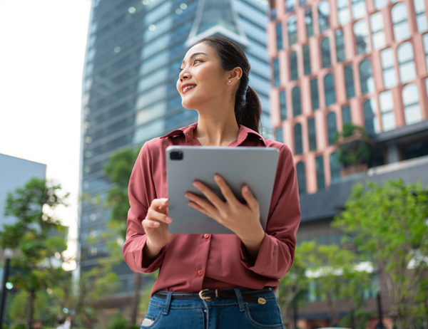 Desktop Image – Alt text *