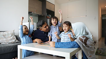 Cara Berkurban bagi Keluarga Muda | Prudential Indonesia