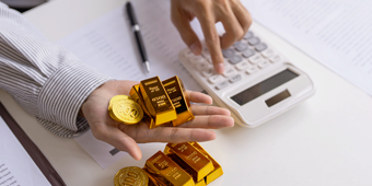 Investasi Emas Digital vs Emas Fisik: Mana yang Lebih Untung?
