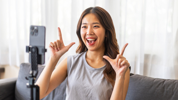 10 Cara Menghasilkan Uang dari HP untuk Menambah Penghasilan