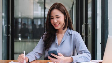 6 Tips Efektif Mengatur Uang THR untuk Menyambut Hari Raya