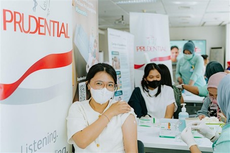 Prudential Indonesia Ajak Karyawan dan Keluarga Peduli Kesehatan Lewat Program Vaksinasi HPV dan Influenza