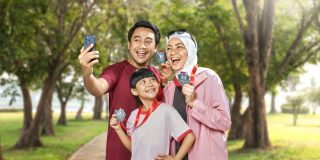 Alternative text for accessibility