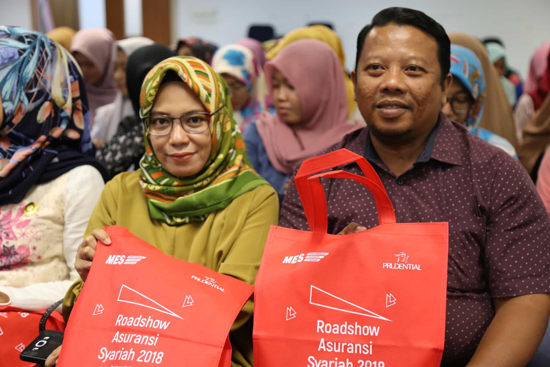 csr-literasi-keuangan-syariah-3