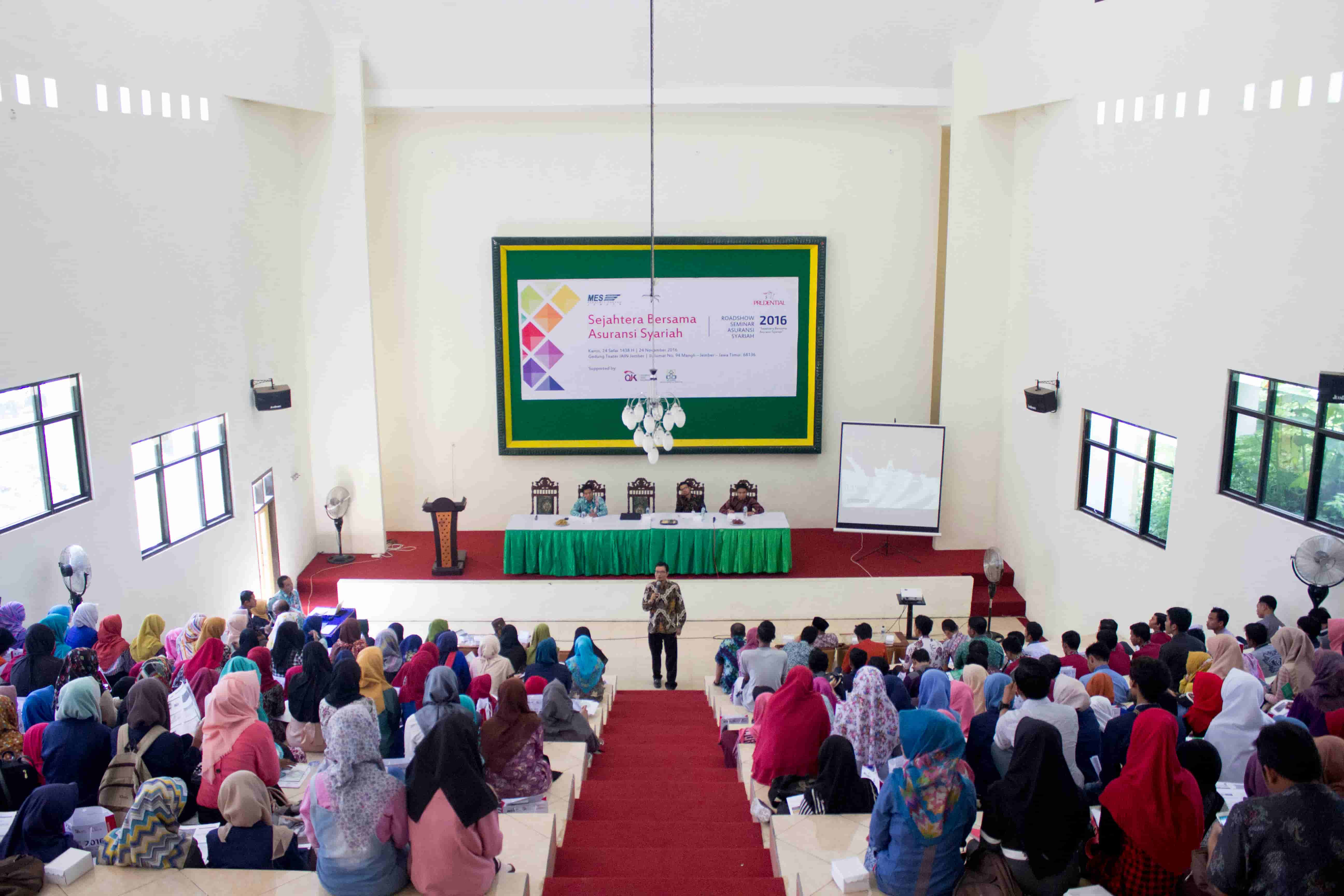 csr-literasi-keuangan-syariah-5