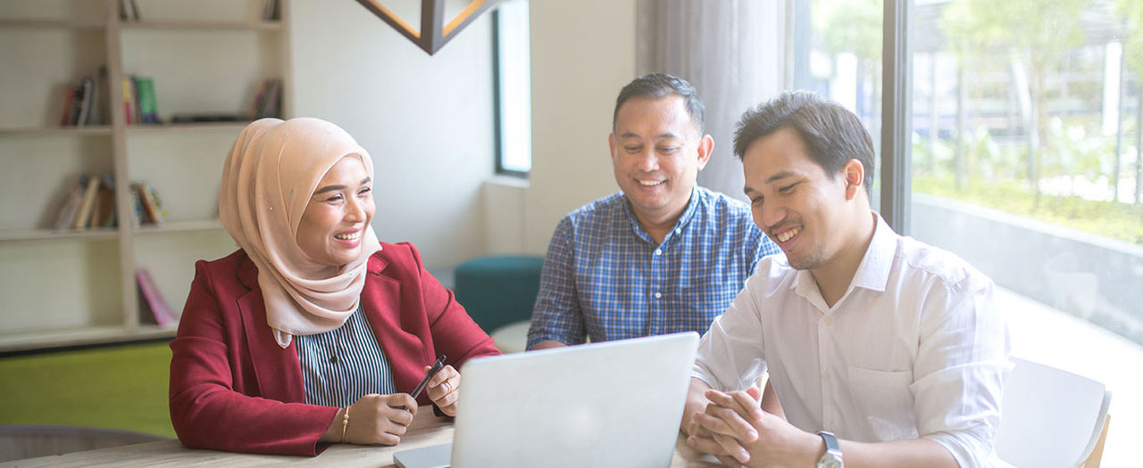 Mengenal 11 Perbedaan Asuransi Syariah dan Konvensional